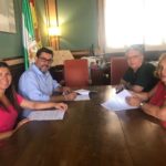 EL AYUNTAMIENTO DE UTRERA Y LA ASOCIACIÓN DE DROGODEPENDIENTES FIRMAN UN CONVENIO PARA EL USO LECTIVO LAS ZONAS VERDES MUNICIPALES