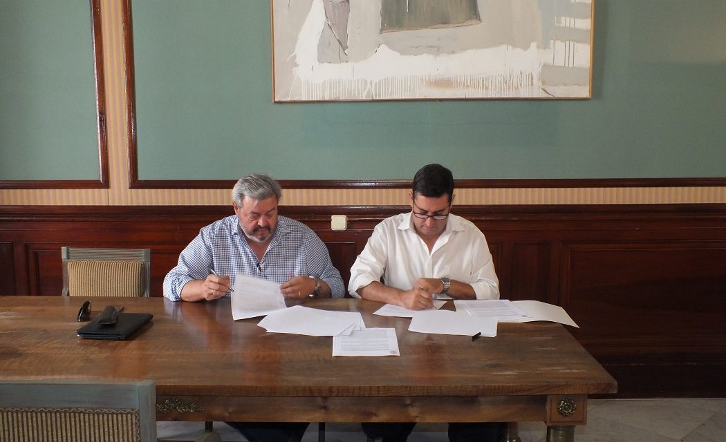 Los Gitanos y el ayuntamiento firman el convenio para la celebración del Potaje Gitano y el Potaje Infantil