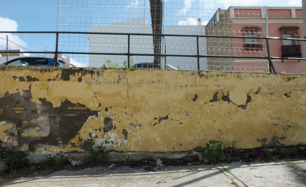 El Ayuntamiento aprueba la obra necesaria para evitar el derrumbamiento del muro de la Fontanilla