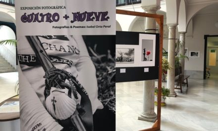 El patio del Ayuntamiento acoge una exposición fotográfica sobre la vida de 13 mujeres luchadoras