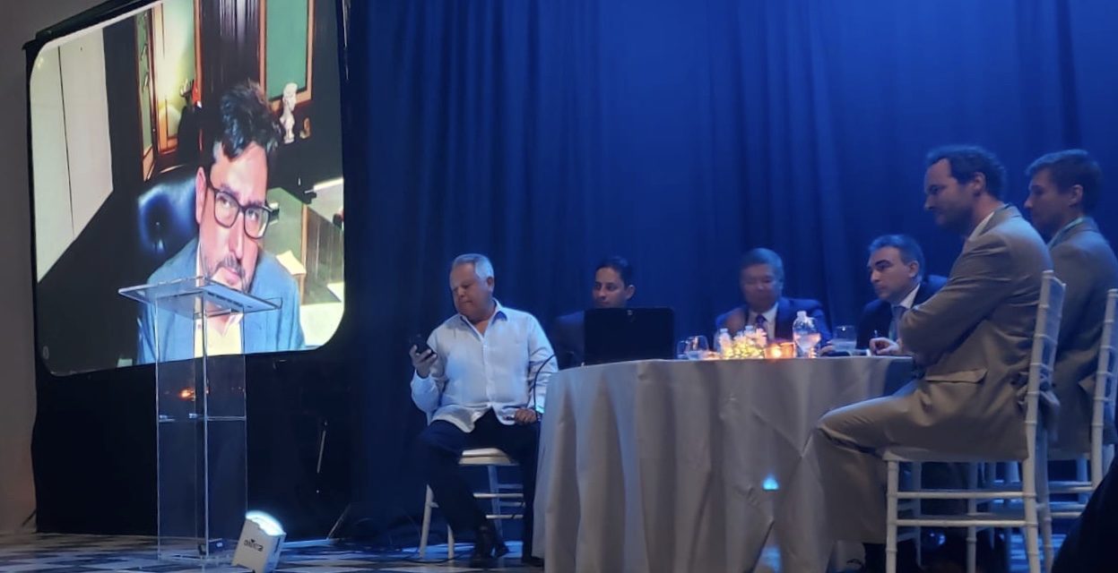 José María Villalobos participa en un congreso nacional de alcaldes de Puerto Rico para explicar el proyecto utrerano de ciudad inteligente