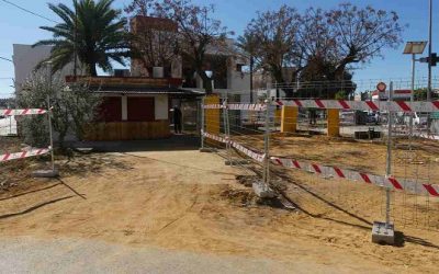 El Gobierno actuará de Emergencia para arreglar los desperfectos en la Vereda. Habrá un nuevo proyecto para el arreglo total, manteniendo las plazas de aparcamiento.