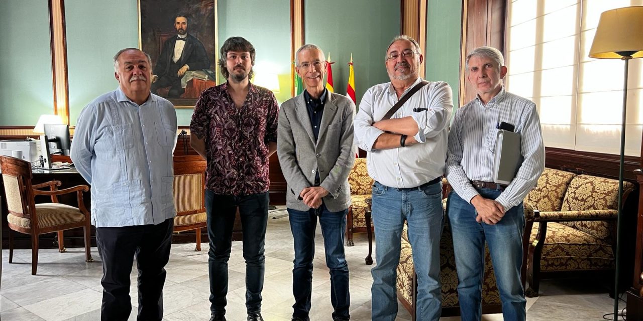 Casa Cerros será la primera urbanización en completar su regularización. Actualmente se están resolviendo las alegaciones al proyecto.