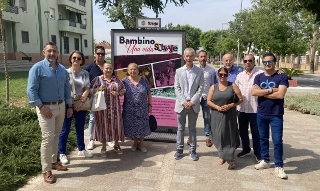 El Paseo de Consolación una exposición al aire libre sobre Bambino, que permanecerá instalada hasta después de Feria.