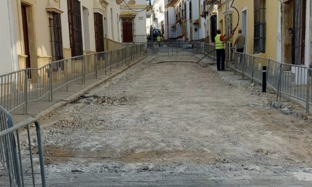 Las obras de la calle San Fernando supondrán un cambio completo en la fisonomía de esta vía, una de las más representativas del centro de la ciudad