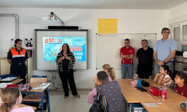 El Ayuntamiento vuelve a activar la campaña escolar “Stop Ahogados” destinada a prevenir accidentes en el agua