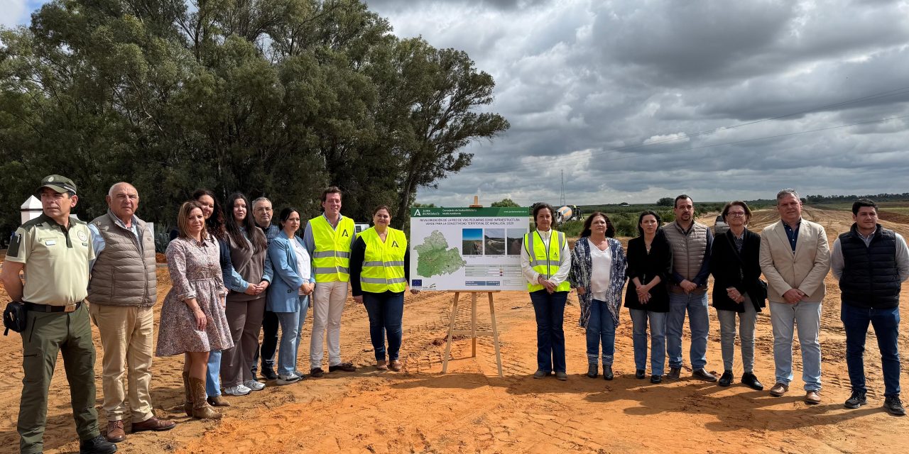 La Junta de Andalucía acomete mejoras en 6 km de la Cañada Real del Pajarero (Utrera)