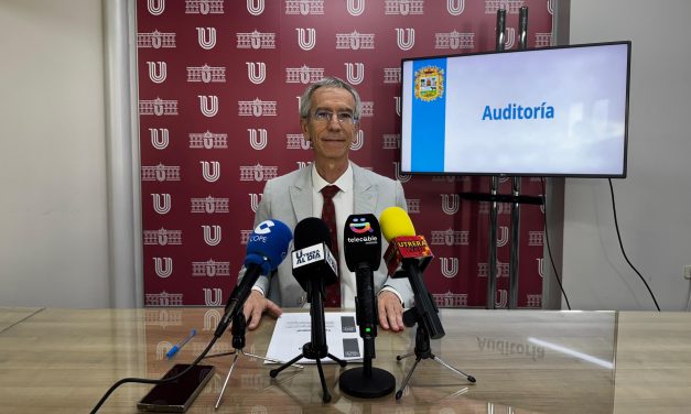 El Ayuntamiento encarga una auditoría para conocer la situación financiera de la entidad