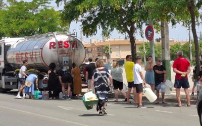 Empeora la situación con la desconexión de las bombas para el suministro de agua a distintas barriadas desde el depósito del Tinte