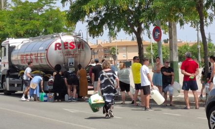 Empeora la situación con la desconexión de las bombas para el suministro de agua a distintas barriadas desde el depósito del Tinte