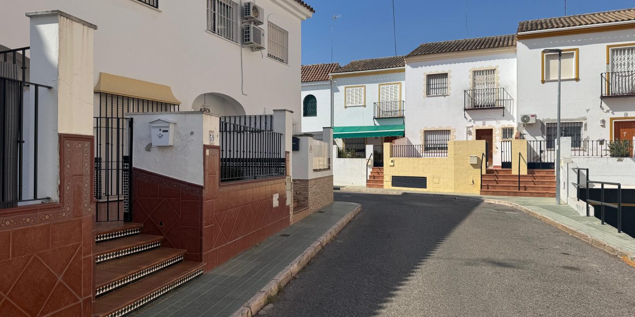 Comienzan las obras de mejora y asfaltado en la calle Cristóbal Colón, Avenida Juan XXIII y Ronda Huerta Nueva