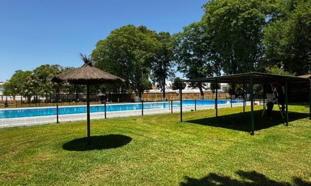Utrera abre sus cinco piscinas municipales por segundo año consecutivo
