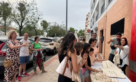 Buena acogida de la campaña “A por el pan con la talega” para fomentar la reducción del uso de plásticos en el día a día