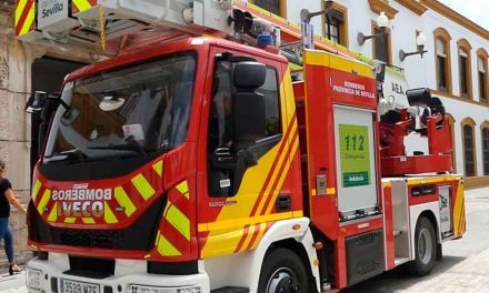 Intenso fin de semana para los Bomberos de  Utrera con casi una veintena de intervenciones