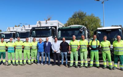 17 nuevos vehículos y maquinaria refuerzan la recogida de basuras y limpieza viaria