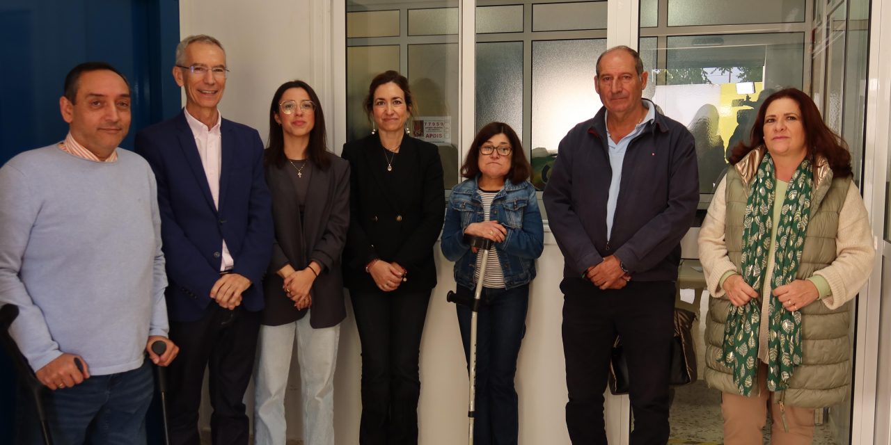 APDIS ya dispone de un ascensor tras una década de espera