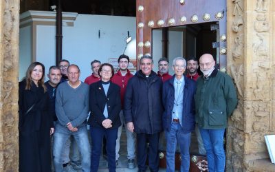 El Ayuntamiento de Utrera restaura íntegramente la Puerta del Perdón de la Parroquia de Santa María de la Mesa