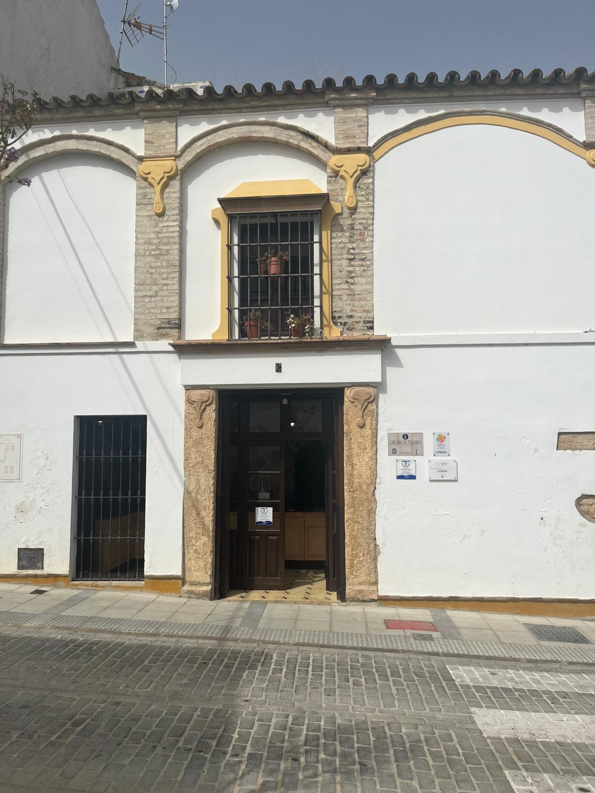 Fachada de la Oficina de turismo