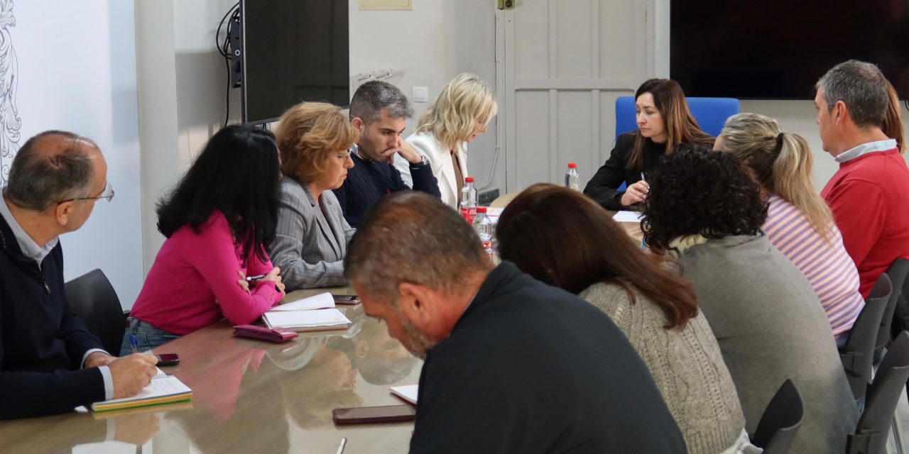 Utrera constituye la Comisión de la Unidad Aceleradora de Proyectos con el fin de impulsar iniciativas estratégicas en el municipio