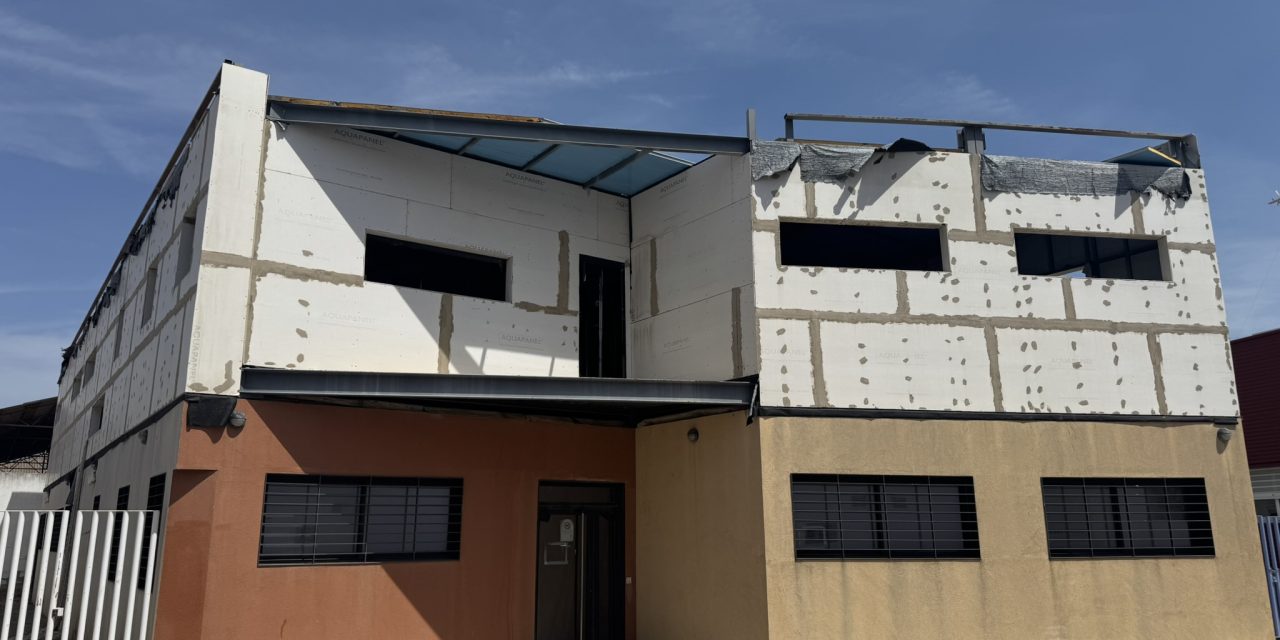 El Ayuntamiento de Utrera adjudica las obras para garantizar la estanqueidad del Centro de Mayores Olivareros