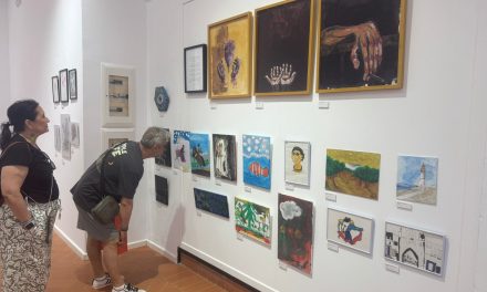 La Casa de Cultura clausura sus cursos y talleres con una exposición que reúne los trabajos de Cerámica y Artes Plásticas