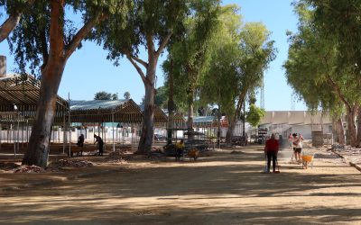 El Ayuntamiento intensifica los trabajos de preparación del recinto ferial a un mes del inicio de la Feria de Utrera 2026