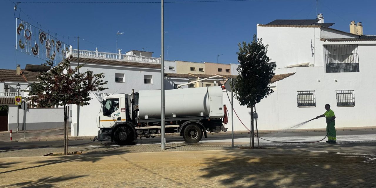 Limpieza refuerza el dispositivo especial de la Feria de Consolación con nuevos contenedores, papeleras y servicios extraordinarios